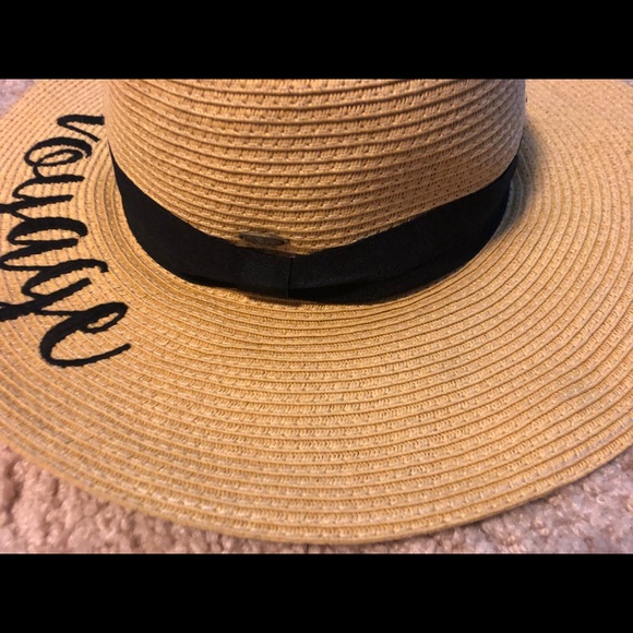 Hat - Picture 2 of 3